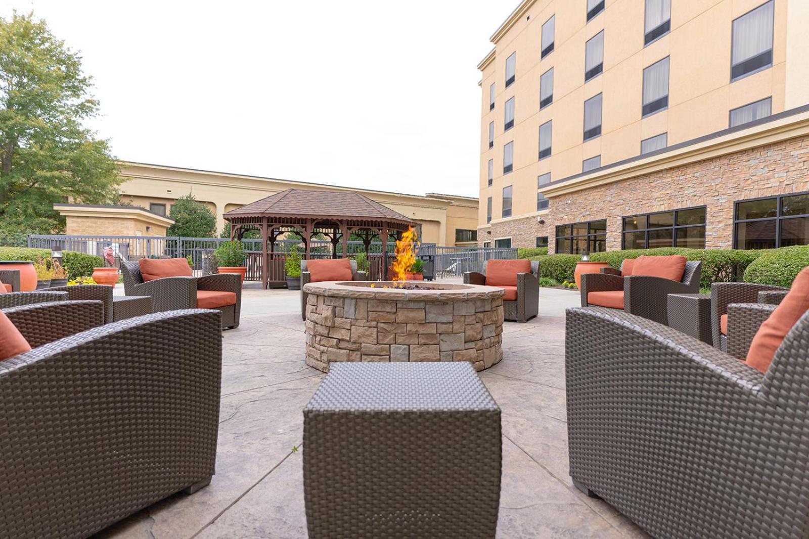 Hampton Inn Knoxville-West At Cedar Bluff Exterior foto