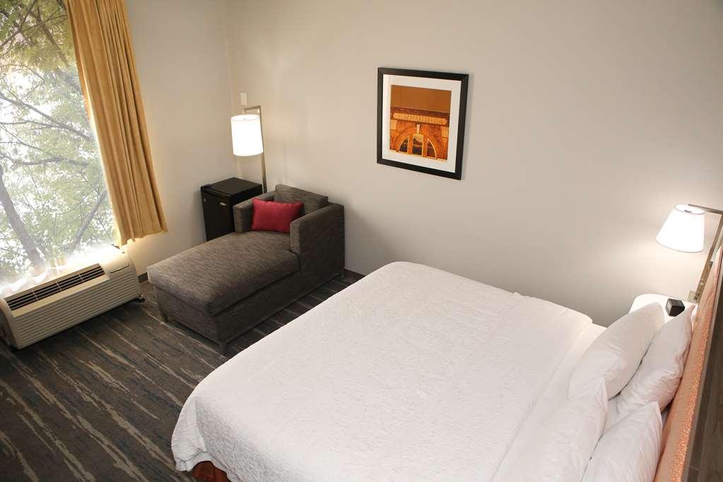 Hampton Inn Knoxville-West At Cedar Bluff Zimmer foto